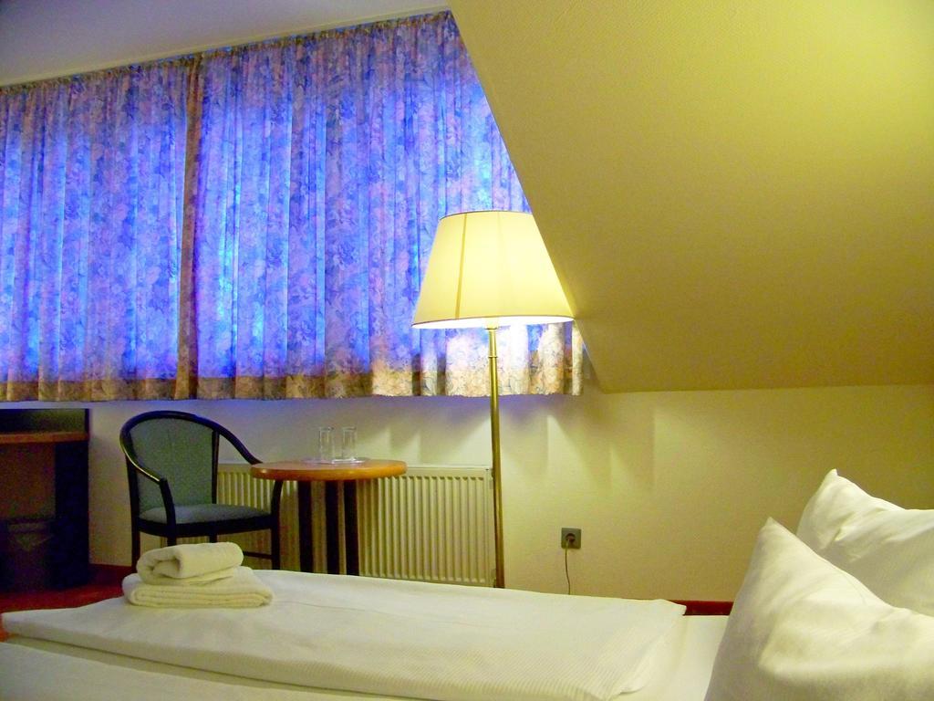 Hotel Amadeus Royal Berlin Hönow Pokoj fotografie